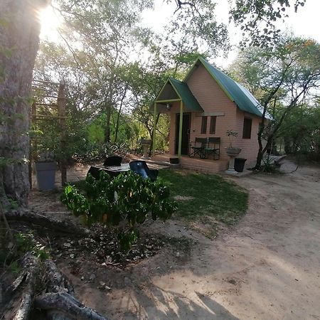 Hotel Mukuku Rest Camp Shimweghe Exterior foto